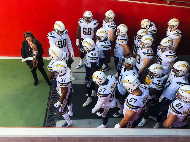 2025全国射击总决赛在杭州鸣枪，首金项目10米气手枪混合团体河南组合问鼎