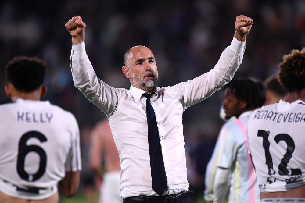 南美国家队历史射手榜全新发布！梅西114球领跑，效率仅次内马尔位居第二